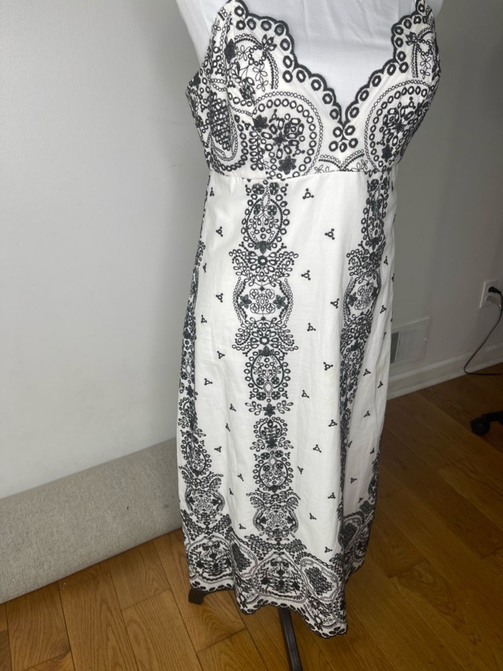 BCBGMaxAzria Strapless White Dress with Black Embroidered Detail